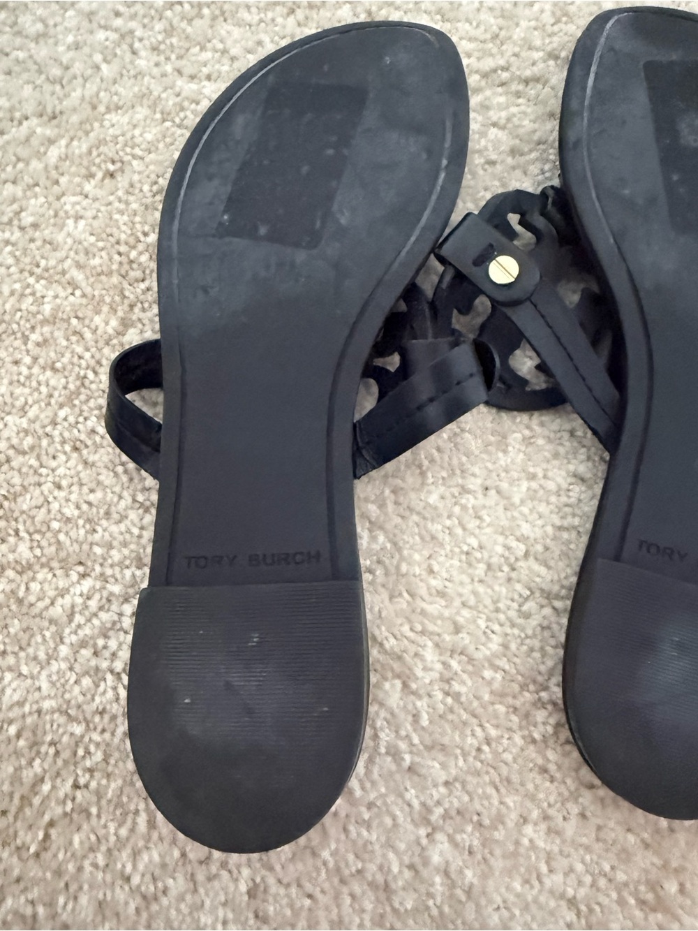 Tory Burch Sandals Miller Thong in Black Leather - Picture 7 of 8